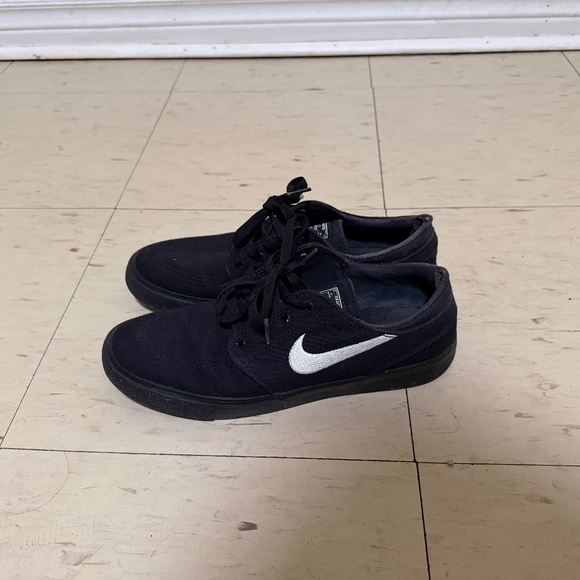 Nike Stefan Janoski - Picture 2 of 3